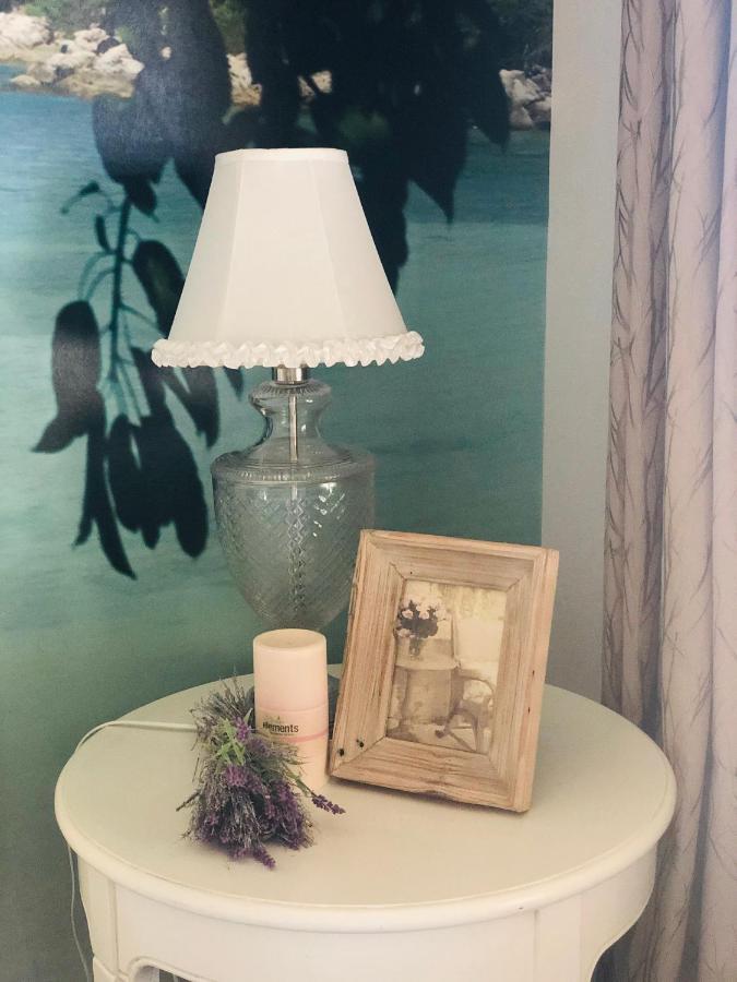 Lavender Manor Bnb Bed and Breakfast Alkimos Exteriör bild